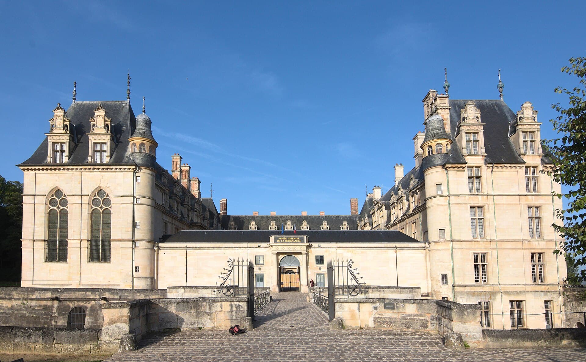 Château d'Écouen — château à Écouen, Val-d'Oise, classé mh