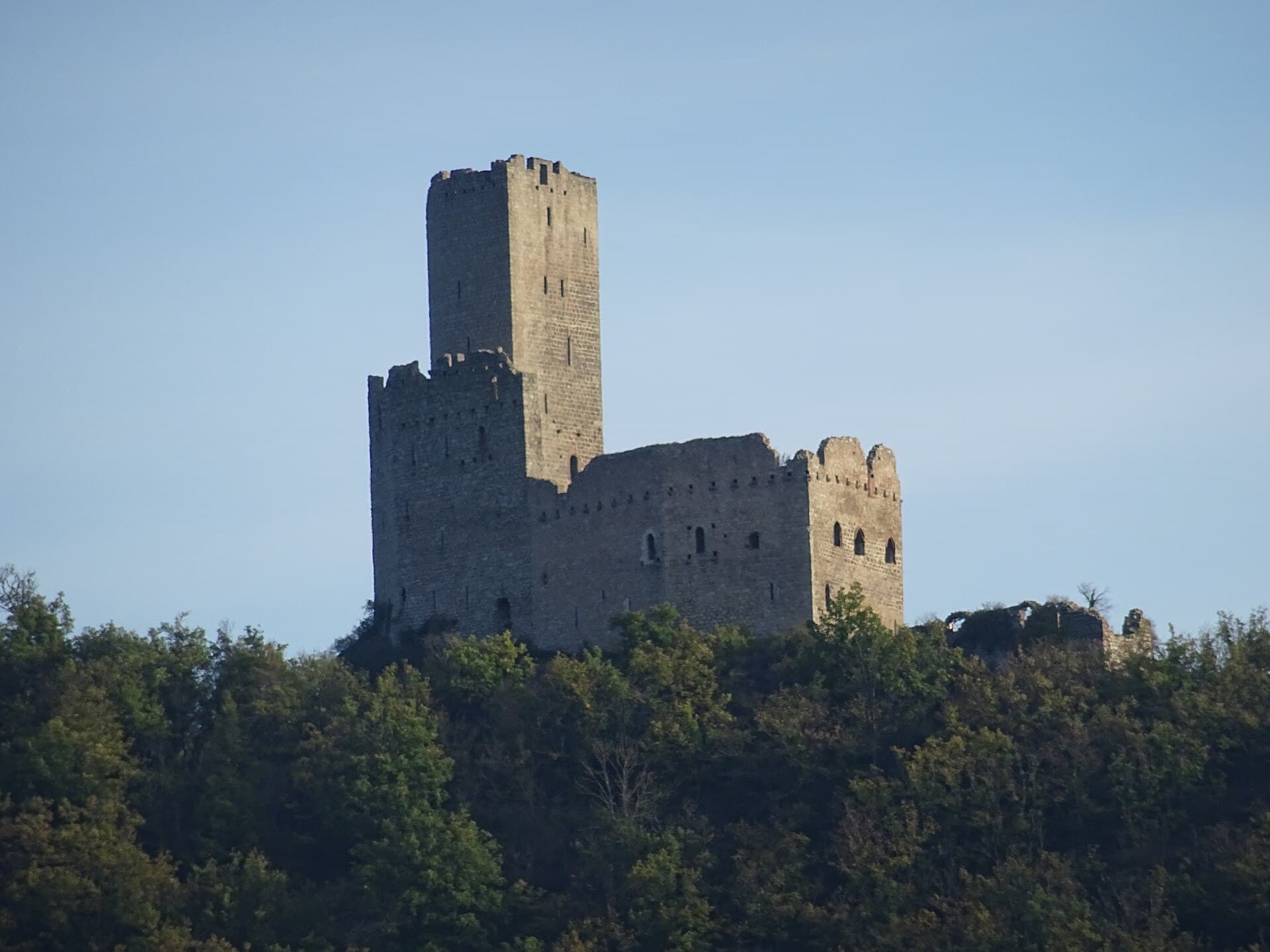 Château d'Ortenbourg — château à Scherwiller, Bas-Rhin, classé mh