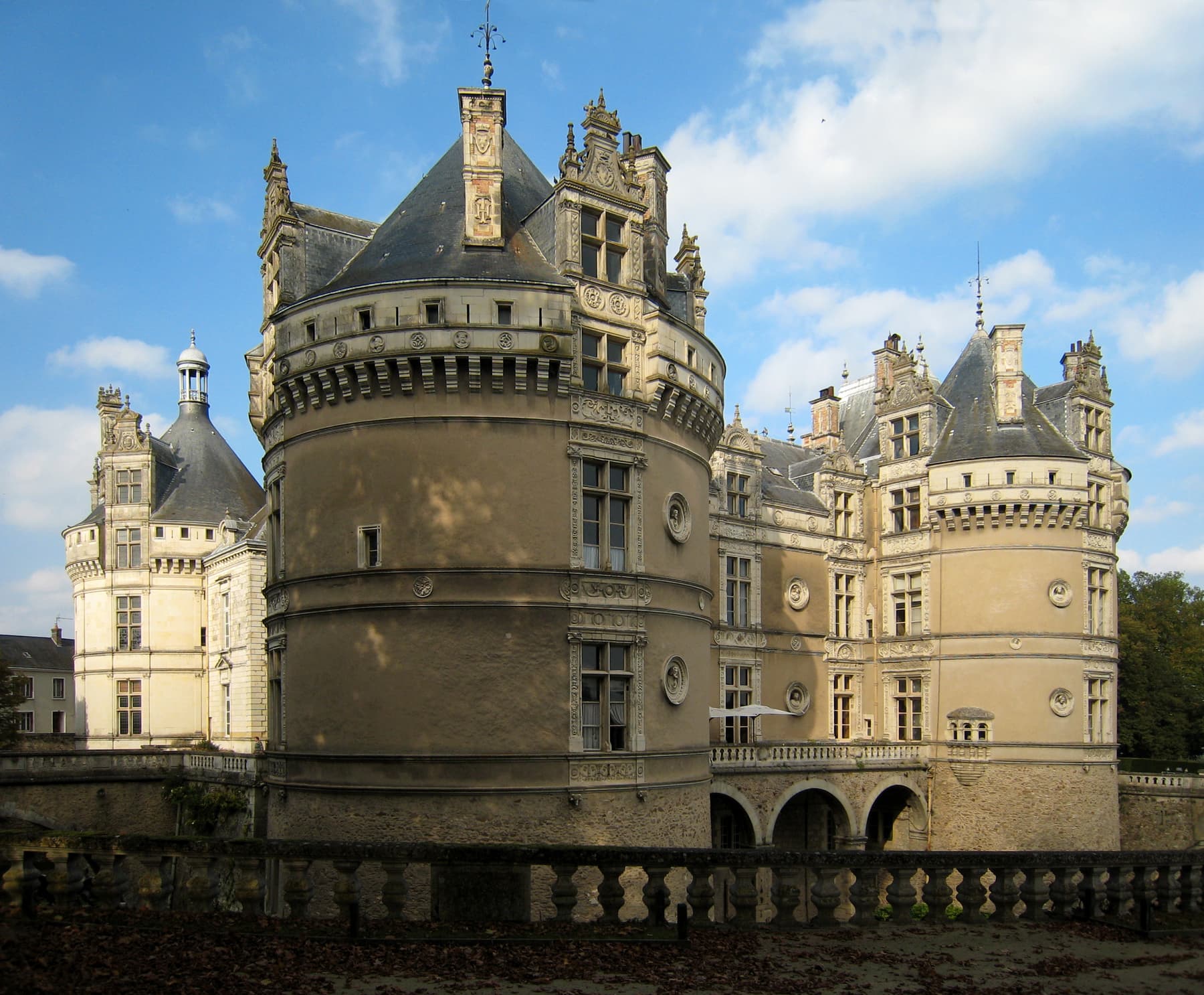 Château du Lude — château à Le Lude, Sarthe, façade, classé mh