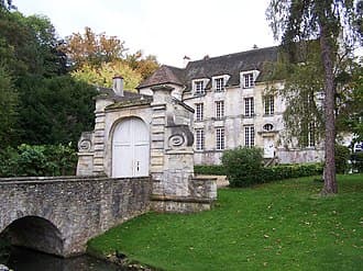 Château du Pont — château à Louveciennes, Yvelines, inscrit mh