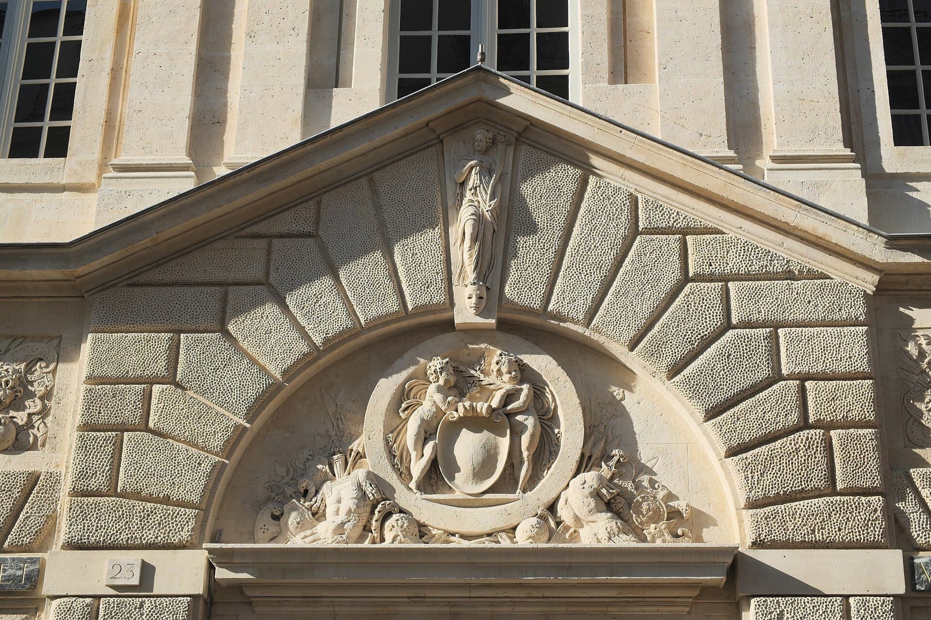 Hôtel Carnavalet — architecture civile à Paris (3e), Paris, vue de nuit, classé mh