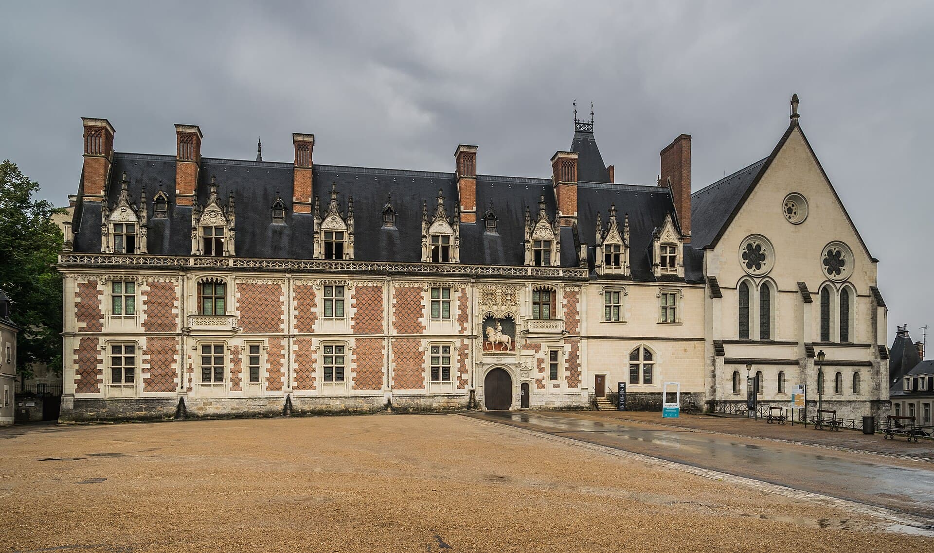 Château de Blois – aile François Ier — château à Blois, Loir-et-Cher, façade, classé mh