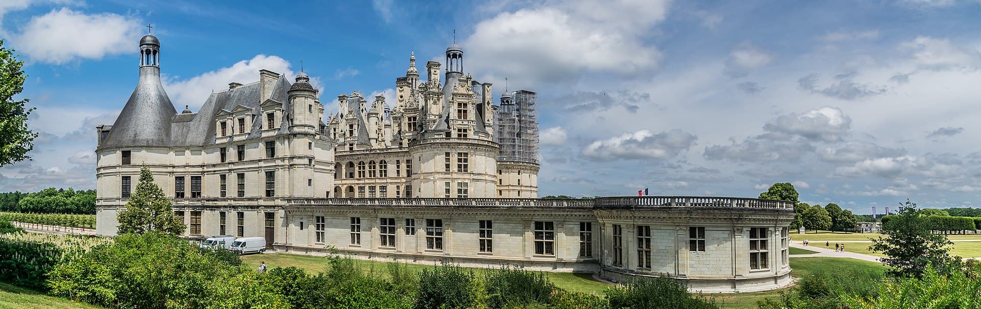 Château de Chambord (Chambord) Château de Chambord — château à Chambord, Loir-et-Cher, vue de nuit, classé mh