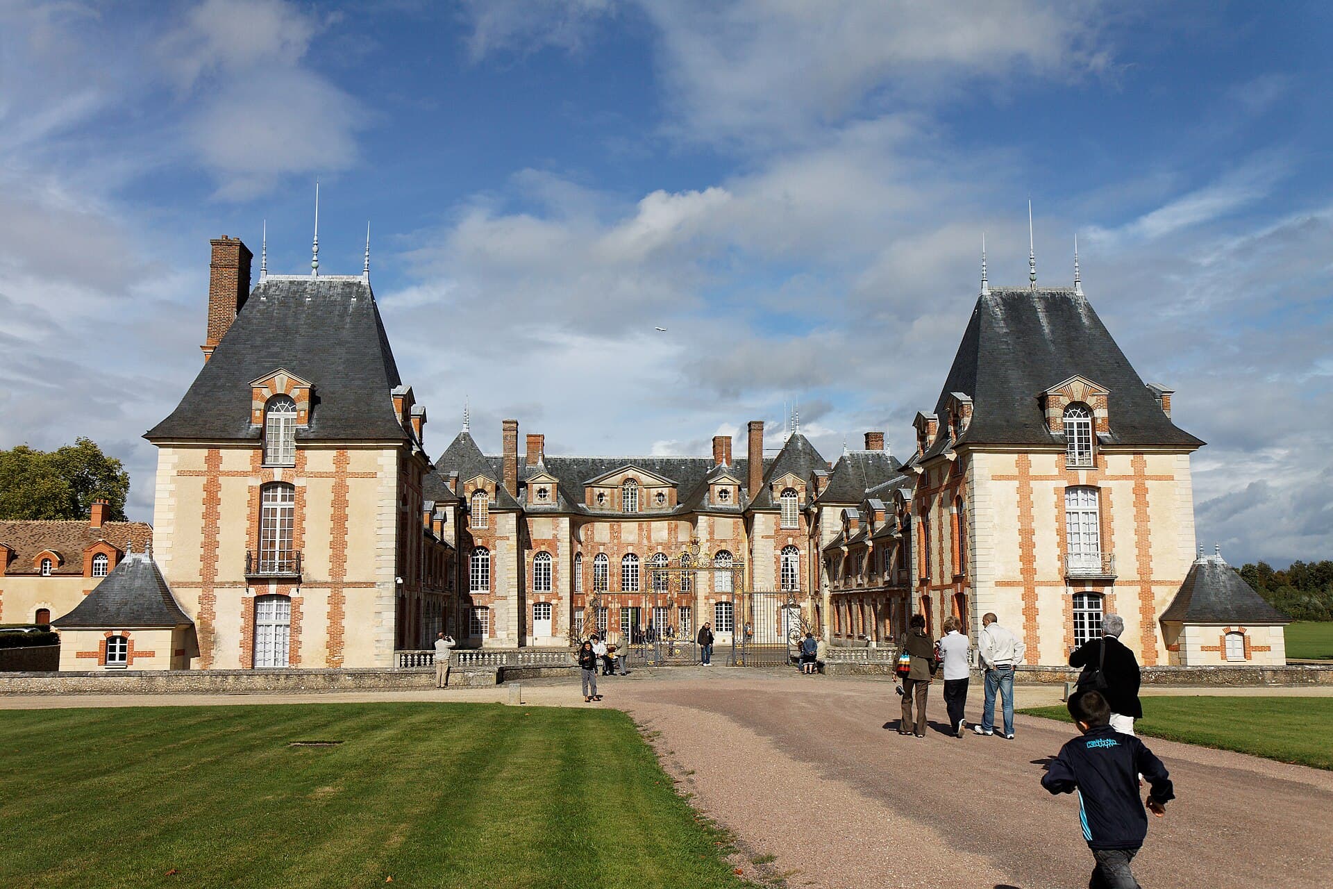 Château de Grosbois (Boissy-Saint-Léger) Château de Grosbois — château à Boissy-Saint-Léger, Val-de-Marne, façade, classé mh