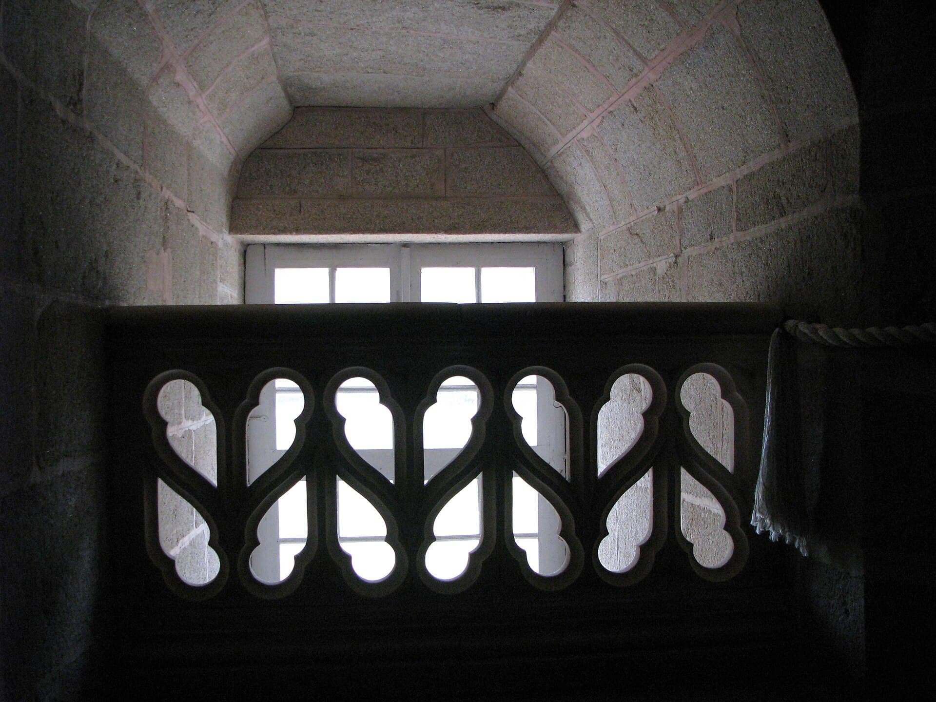Château de Kerouzéré (Sibiril) Château de Kerouzéré — château à Sibiril, Finistère, intérieur, classé mh
