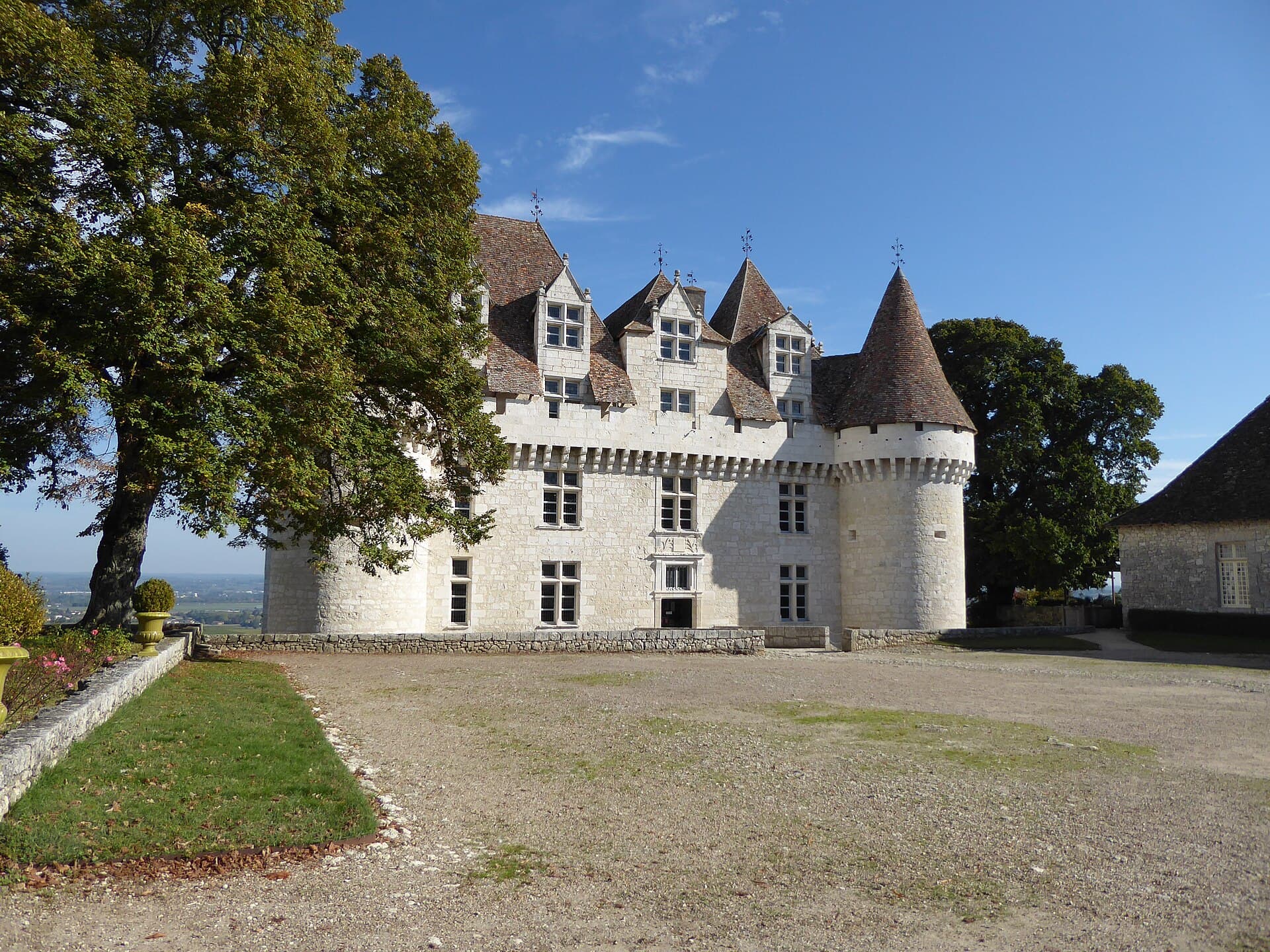 Château de Monbazillac (Monbazillac) Château de Monbazillac — château à Monbazillac, Dordogne, façade, classé mh