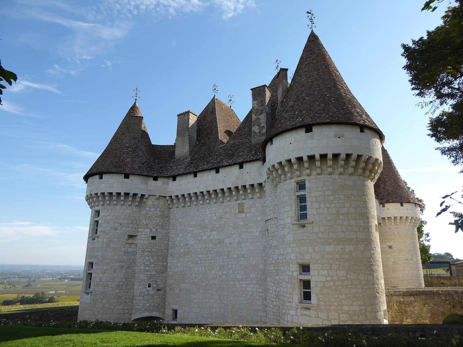 Château de Monbazillac (Monbazillac) Château de Monbazillac — château à Monbazillac, Dordogne, intérieur, classé mh