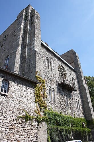 Château de Moret-sur-Loing — château à Moret-sur-Loing, Seine-et-Marne, classé mh