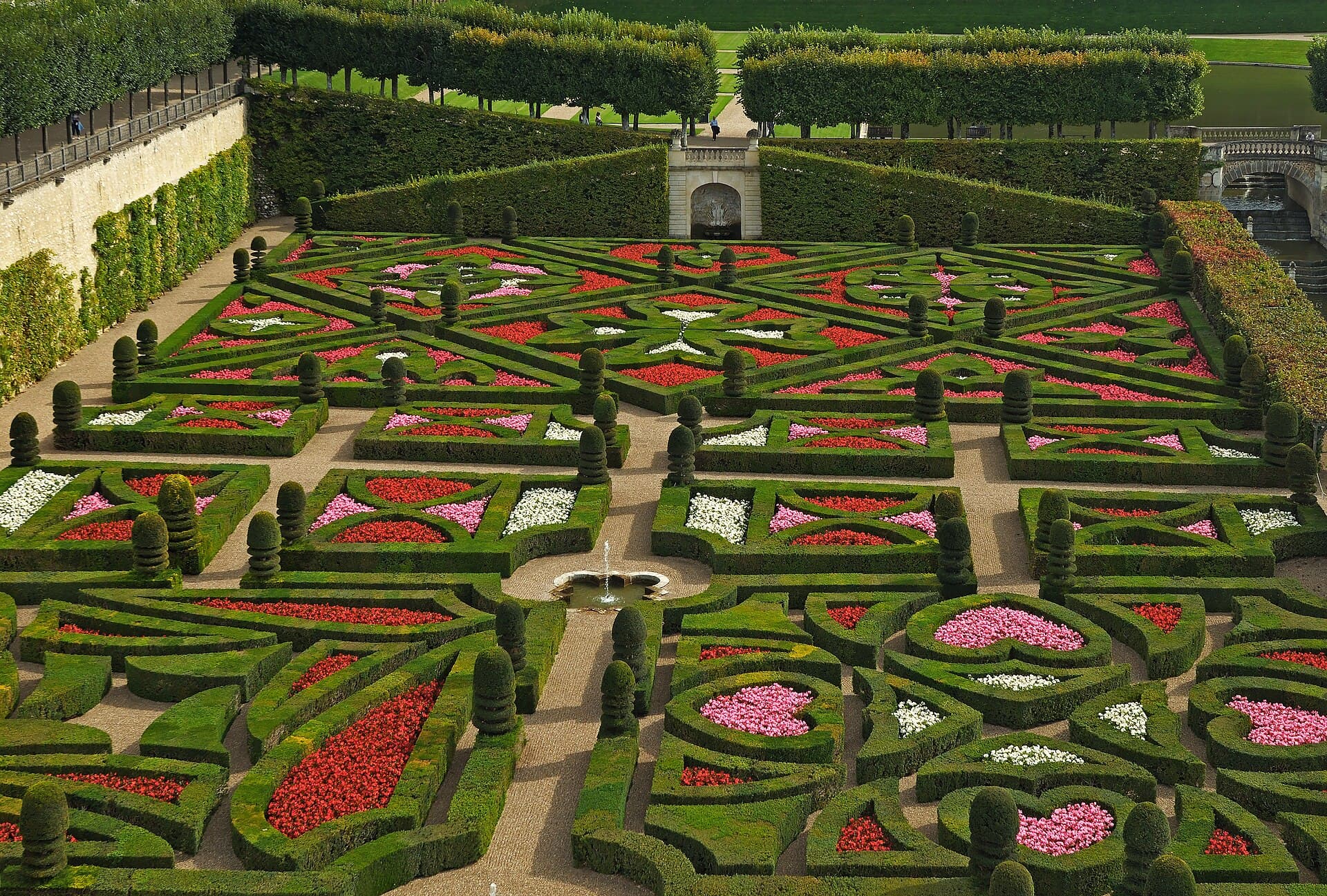 Château de Villandry (Villandry) Château de Villandry — château à Villandry, Indre-et-Loire, vue de nuit, classé mh