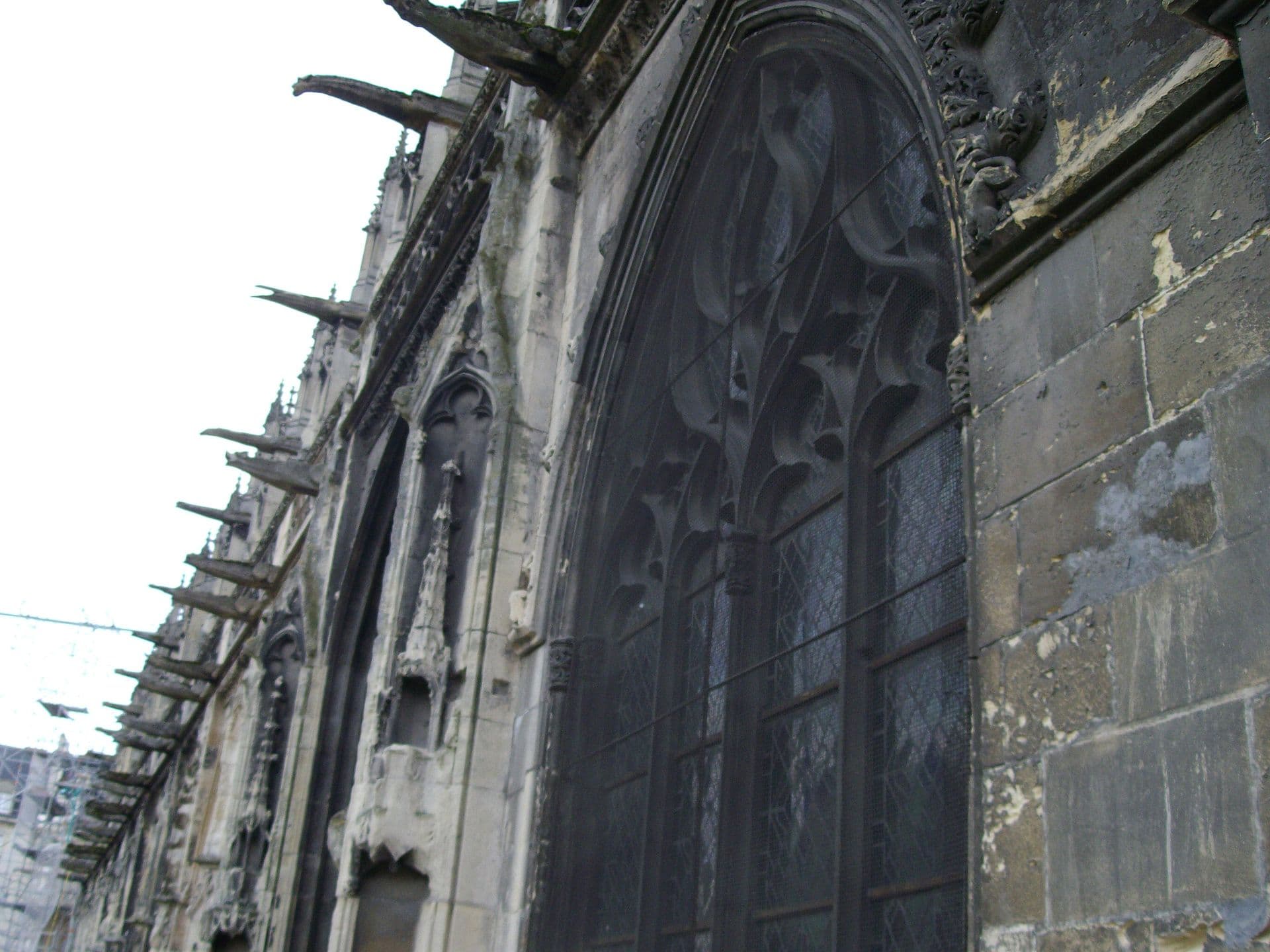 Église Saint-Pierre de Caen (Caen) Église Saint-Pierre de Caen — édifice religieux à Caen, Calvados, façade, classé mh