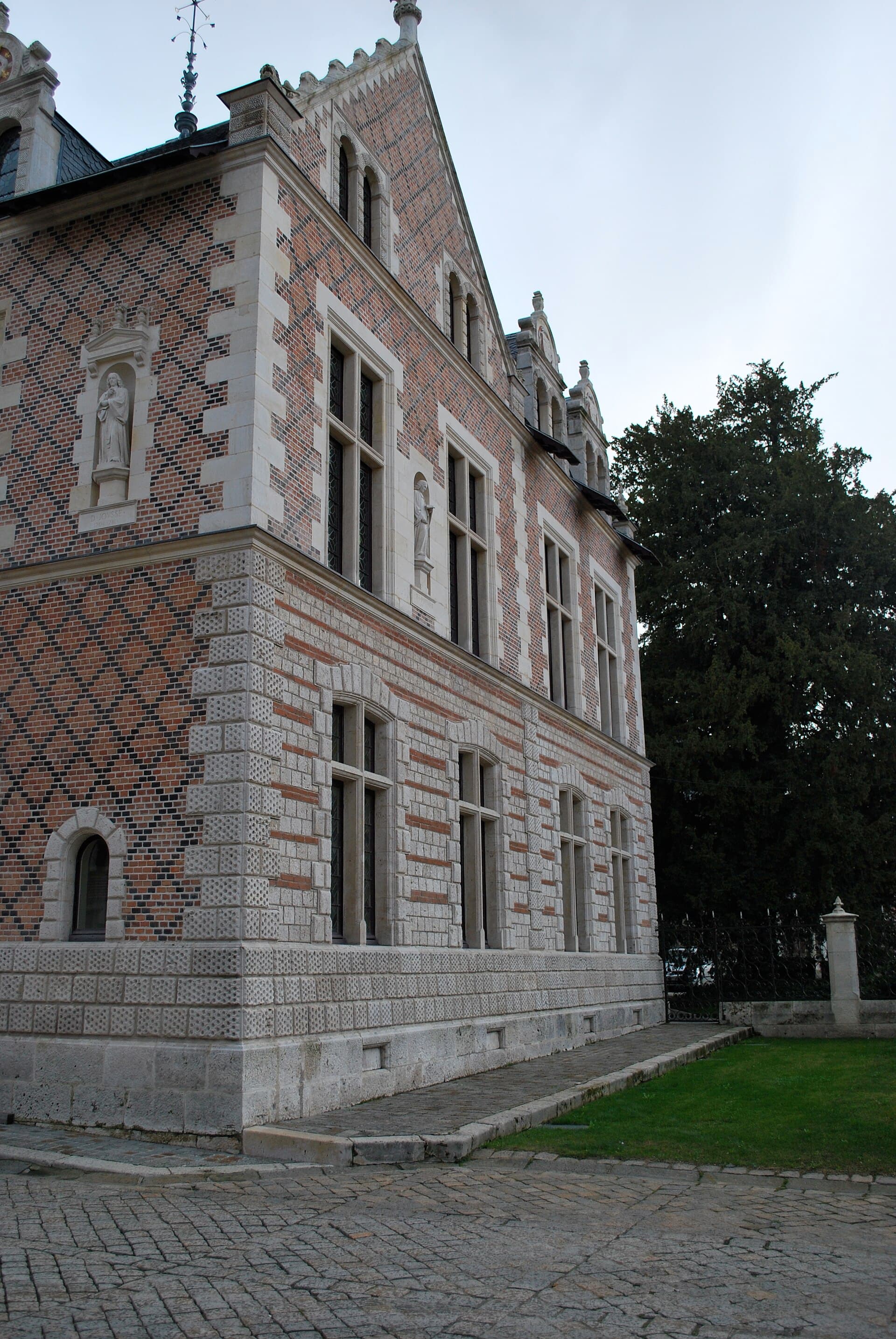Hôtel Groslot d'Orléans (Orléans) Hôtel Groslot d'Orléans — architecture civile à Orléans, Loiret, façade, classé mh